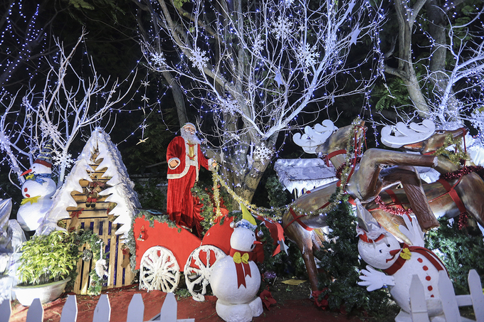 Đà Nẵng tràn ngập không khí Noel